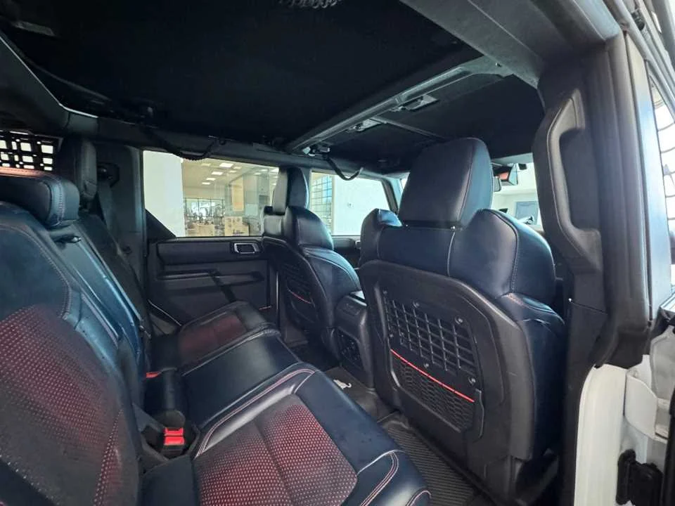 Used 2024  FORD  image 36