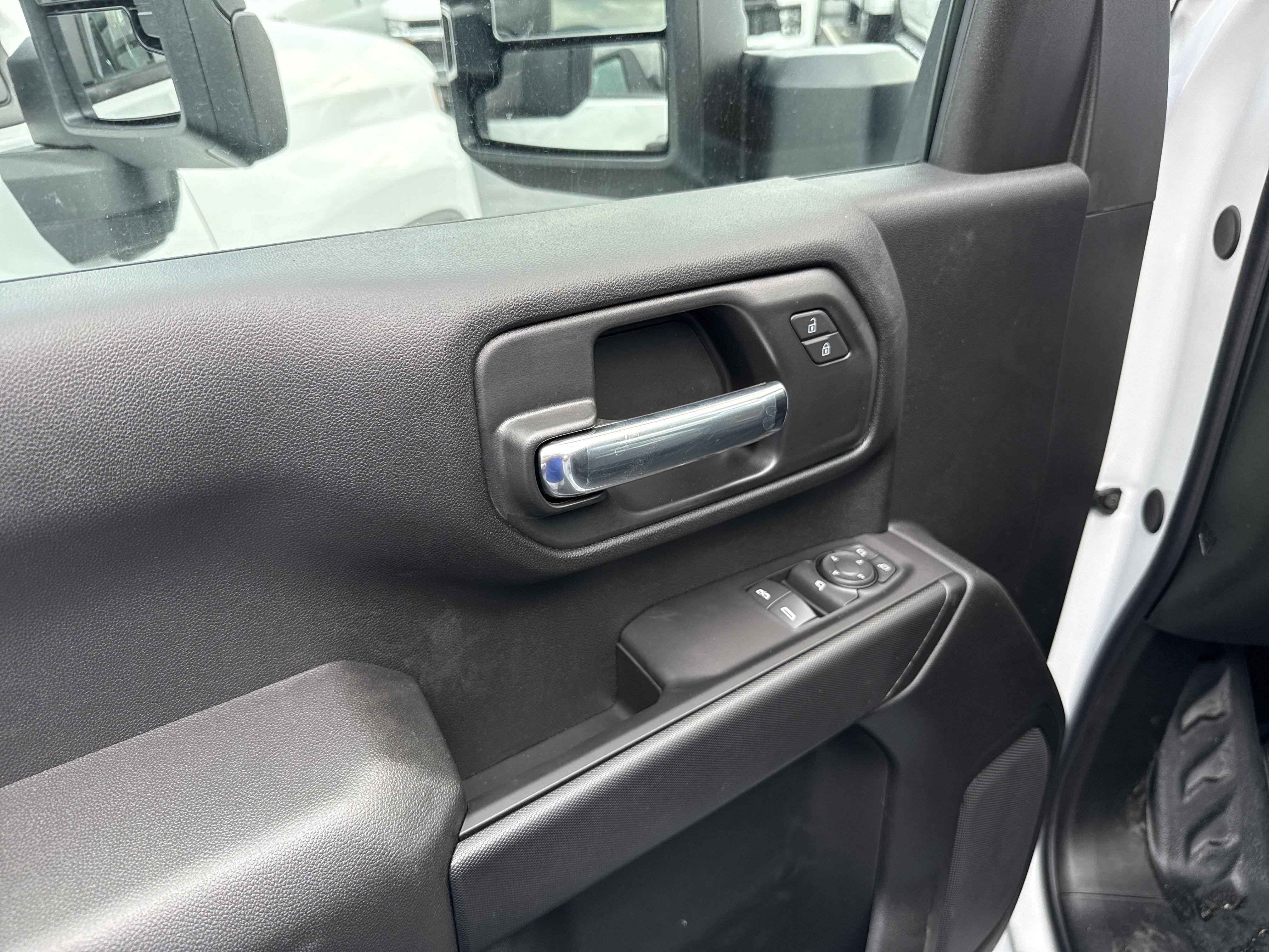 2025 Chevrolet Silverado 3500 HD Work Truck - Photo 10