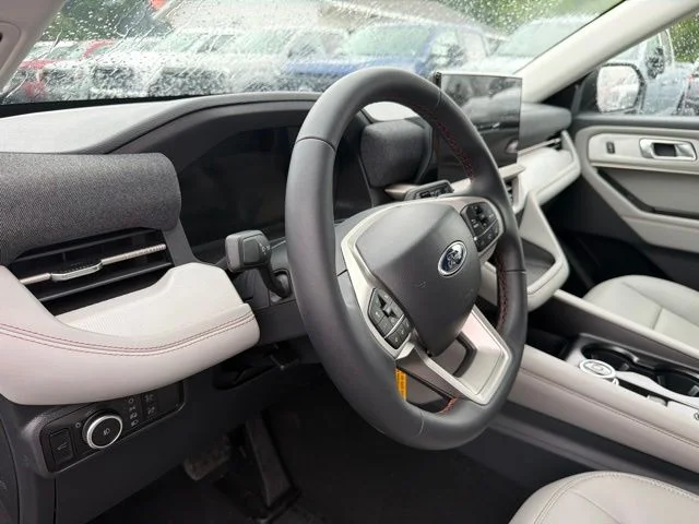 New 2026 Carbonized Gray Metallic Ford Active image 17