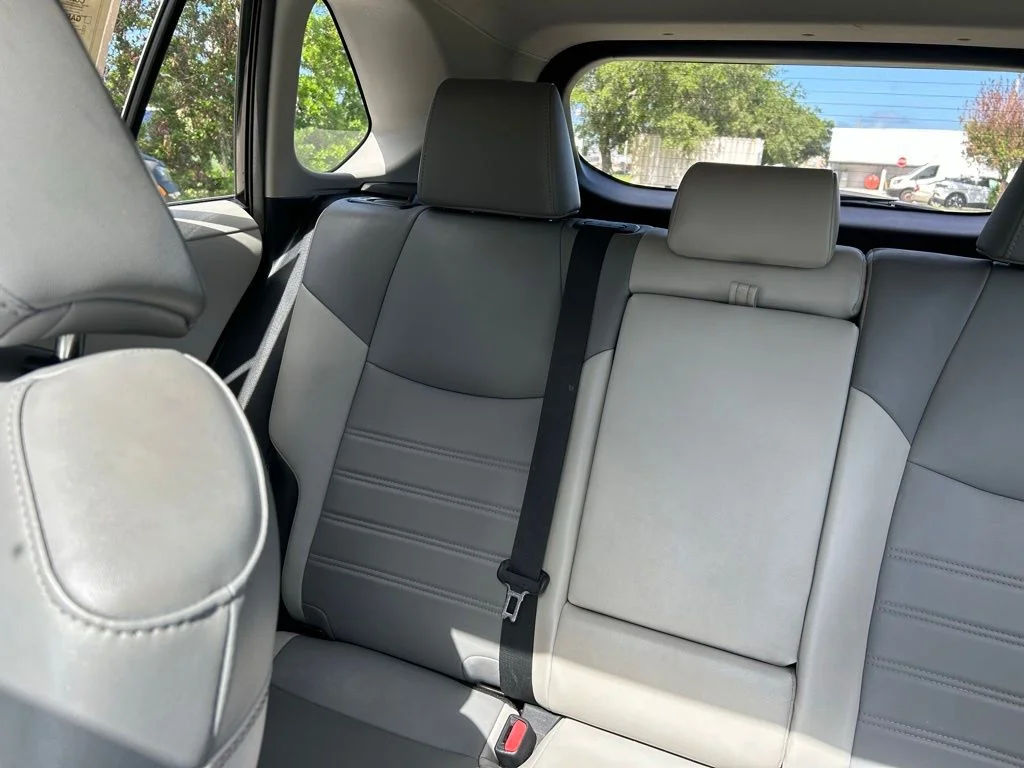 Certified Used 2019 Midnight Black Metallic Toyota XLE Premium image 12