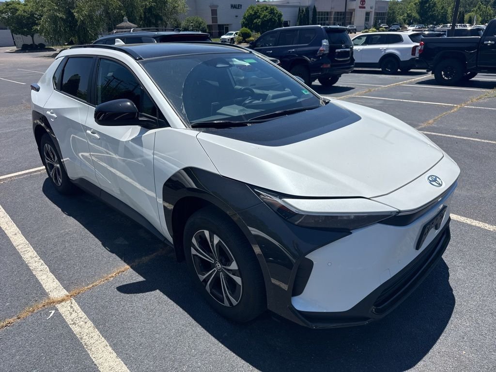 2024 Toyota bZ4X XLE FWD's photo