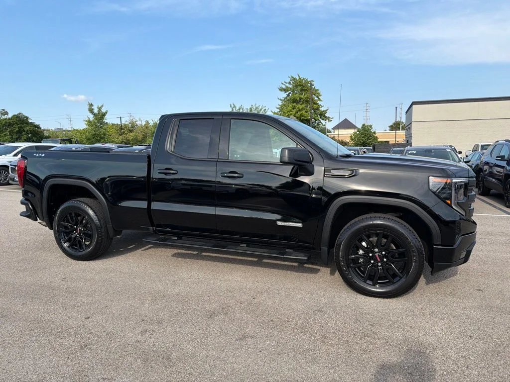 Used 2023 Black GMC Elevation image 9