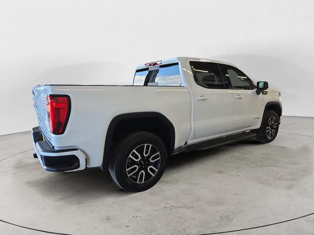 Certified Used 2025 Summit White GMC AT4 image 5