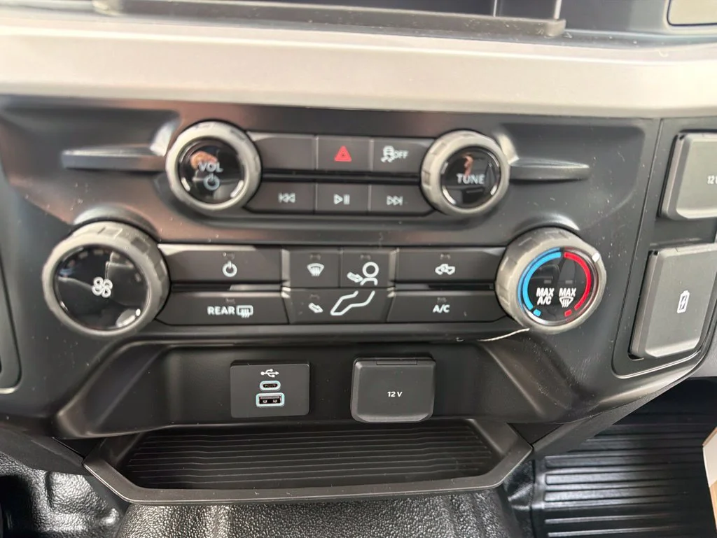 New 2026 Oxford White Ford F-550® XL image 9