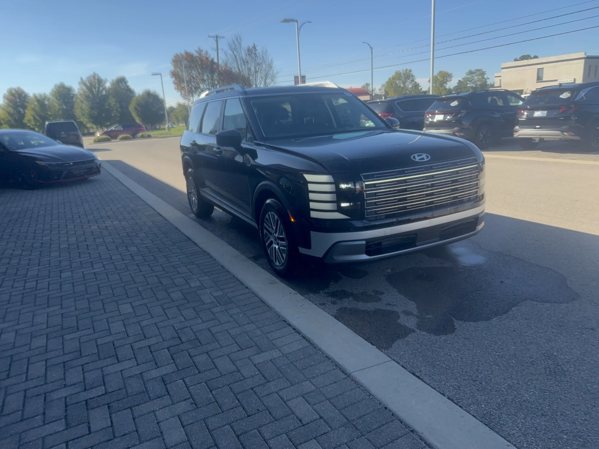 New 2026 Abyss Black Pearl Hyundai SEL 7P image 2