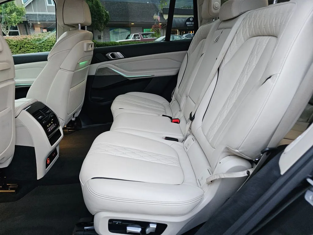 2020 BMW X7 40i - Photo 19