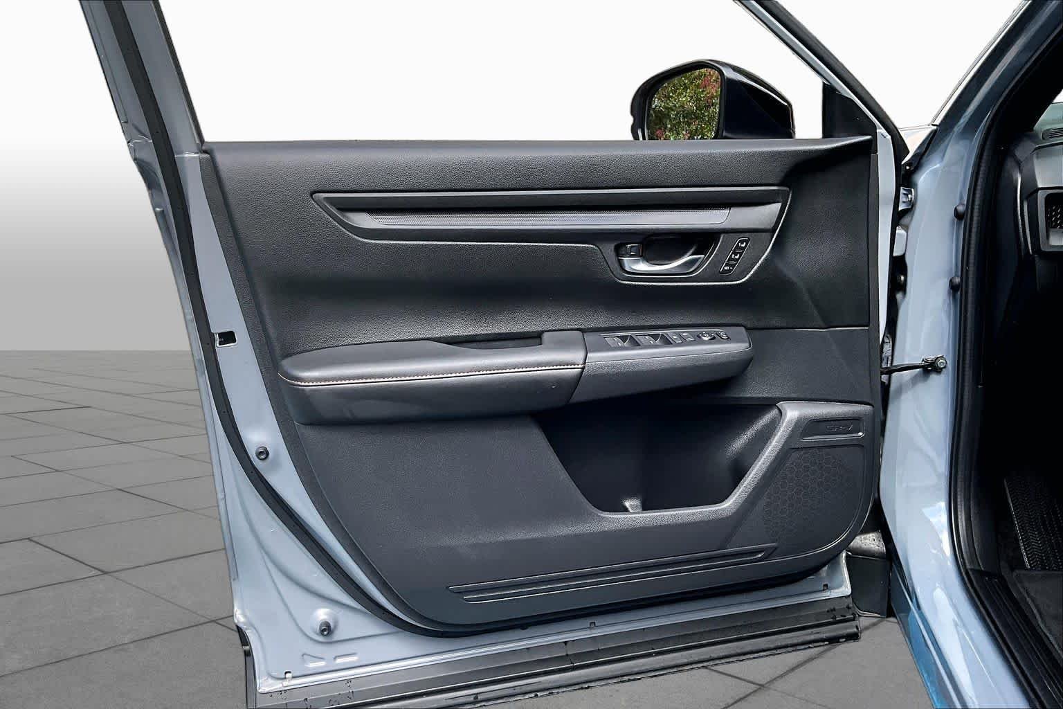 2025 Honda CR-V Sport-L - Photo 22