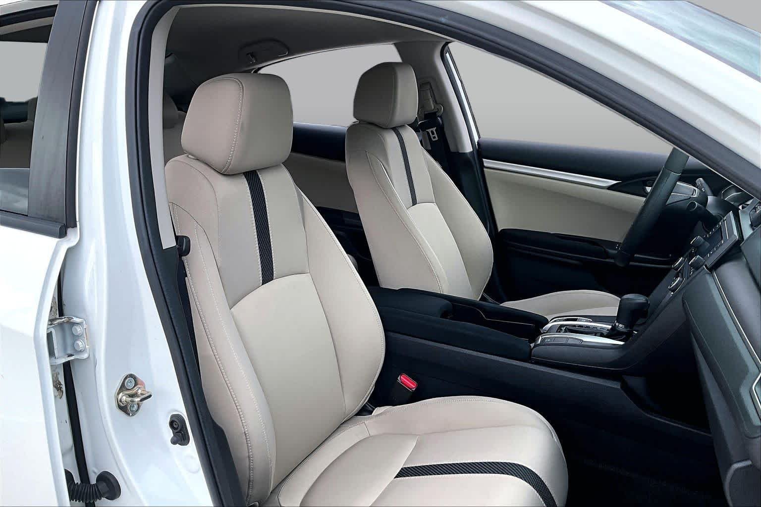 Used 2017 Taffeta White Honda LX image 8