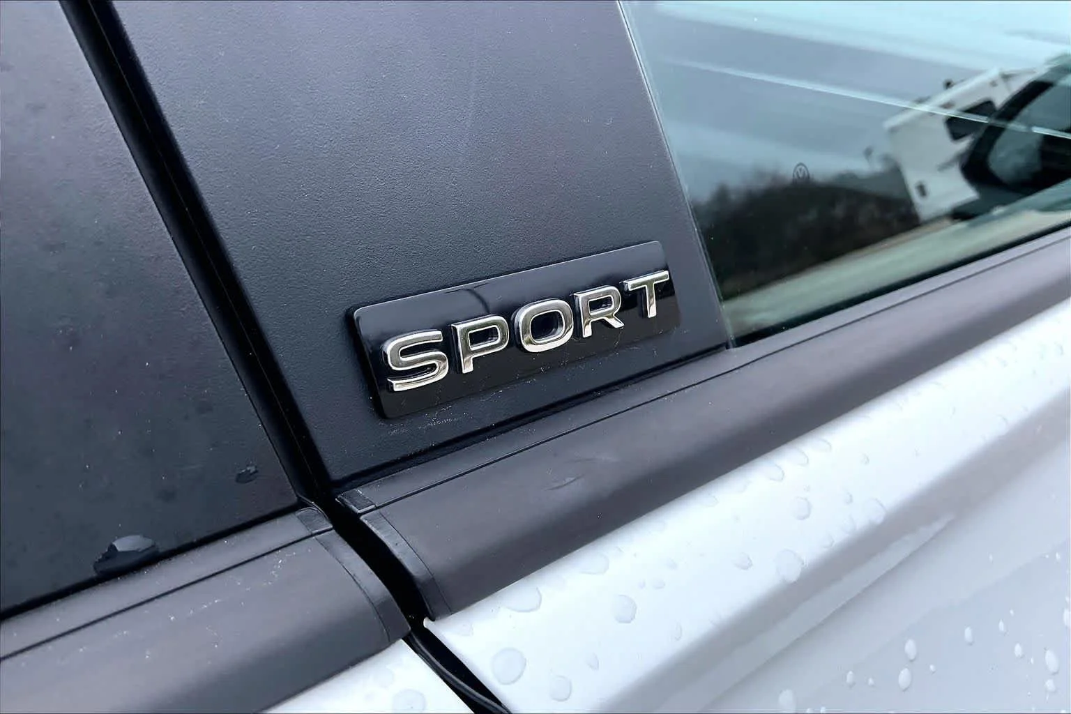 Used 2025 Pure White Volkswagen Sport image 10