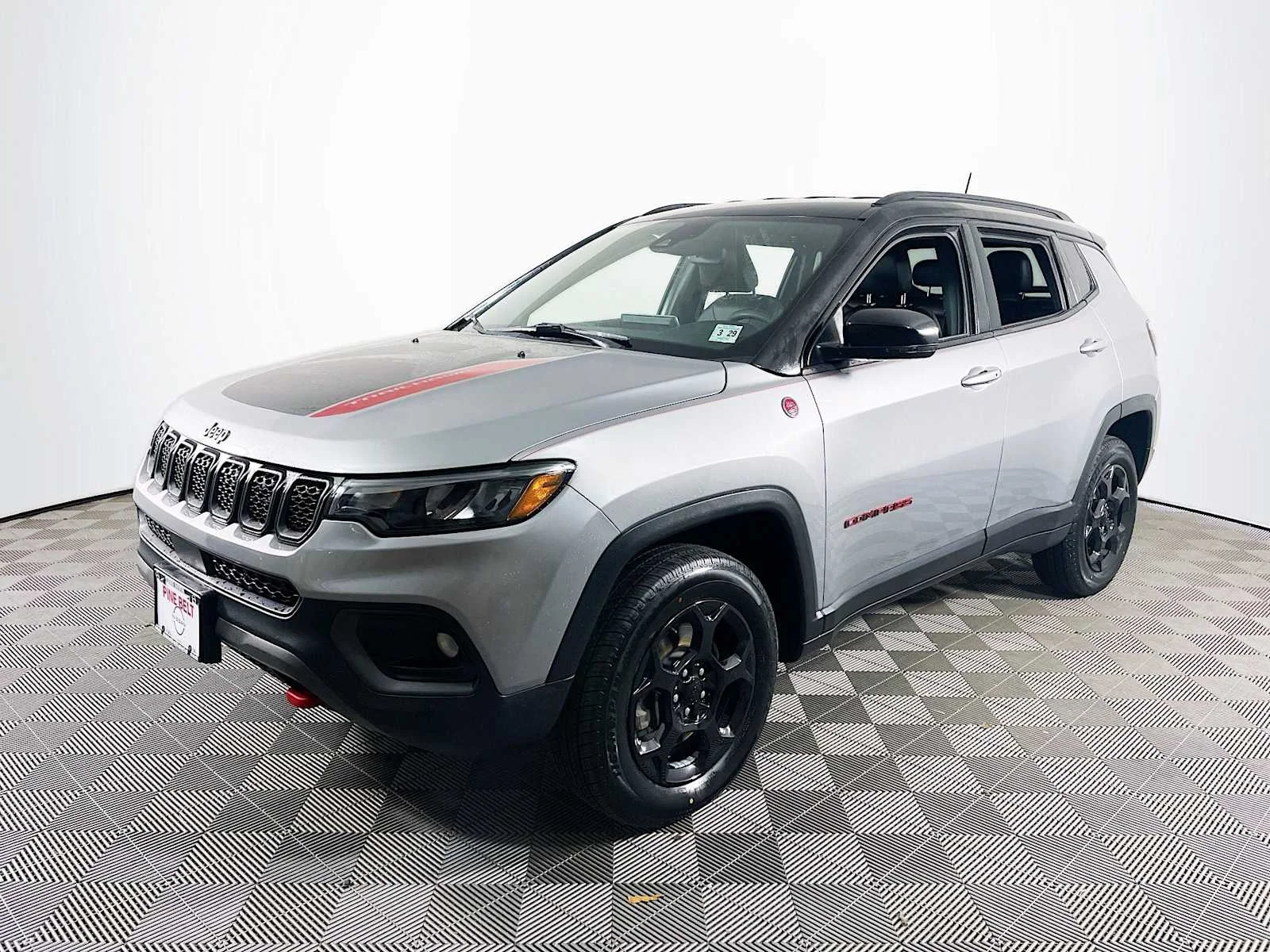2024 Jeep Compass Trailhawk 4X4's photo