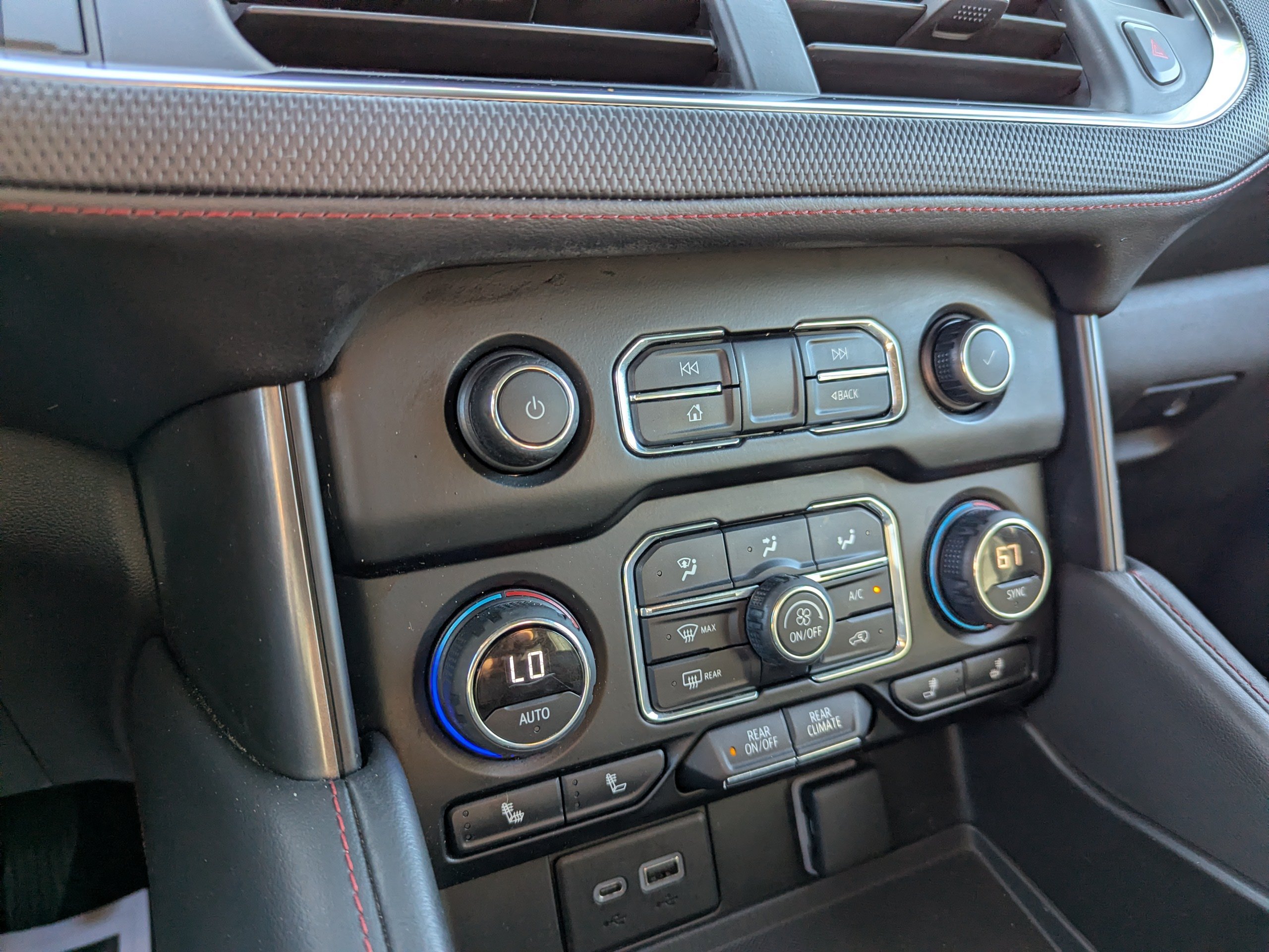 2021 Chevrolet Tahoe RST - Photo 27