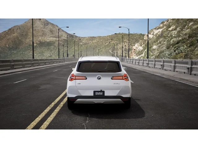 New 2026 Alpine White BMW 30 xDrive image 5