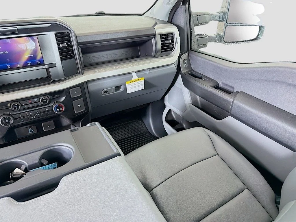 New 2026 Oxford White Ford F-250® XL image 23