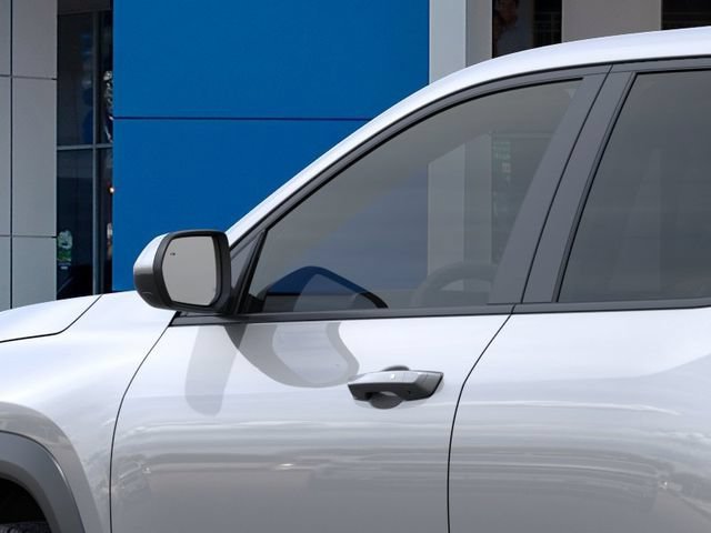 2027 Chevrolet Equinox LT - Photo 13