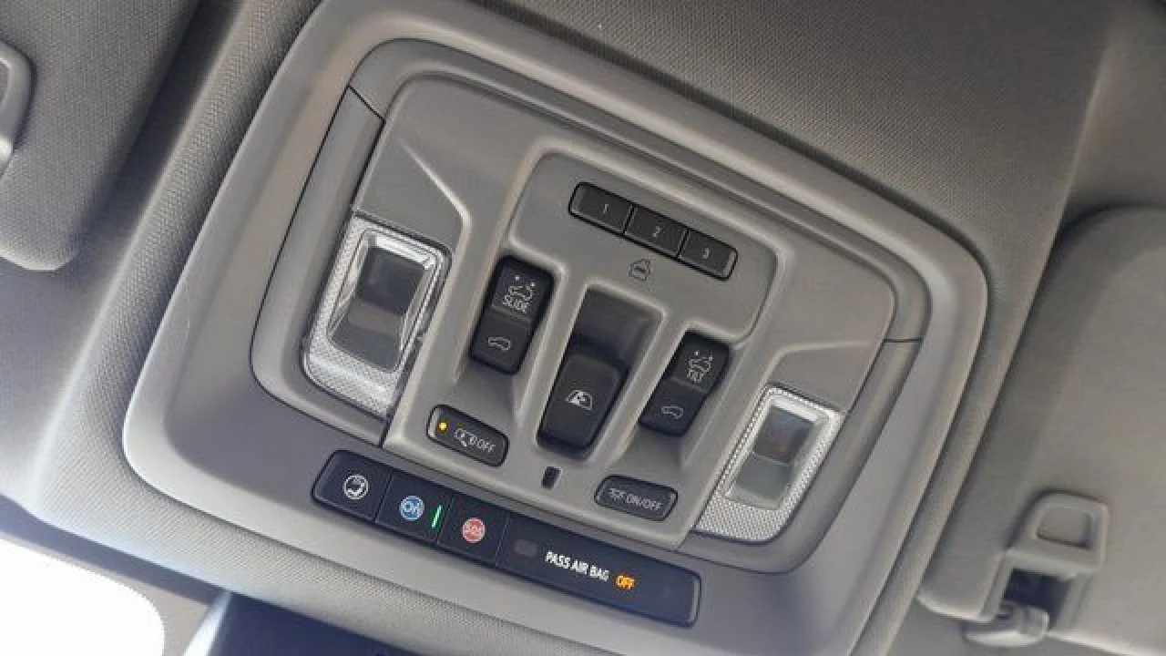 2026 GMC Sierra 3500HD Denali - Photo 40