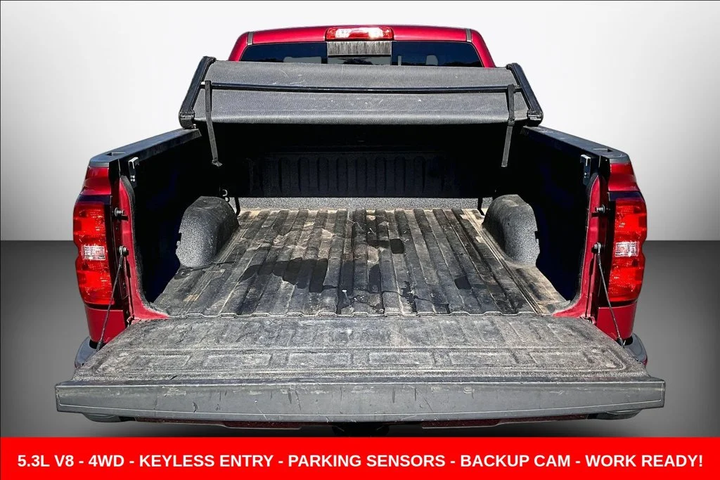 Used 2018 Red Chevrolet LT image 7