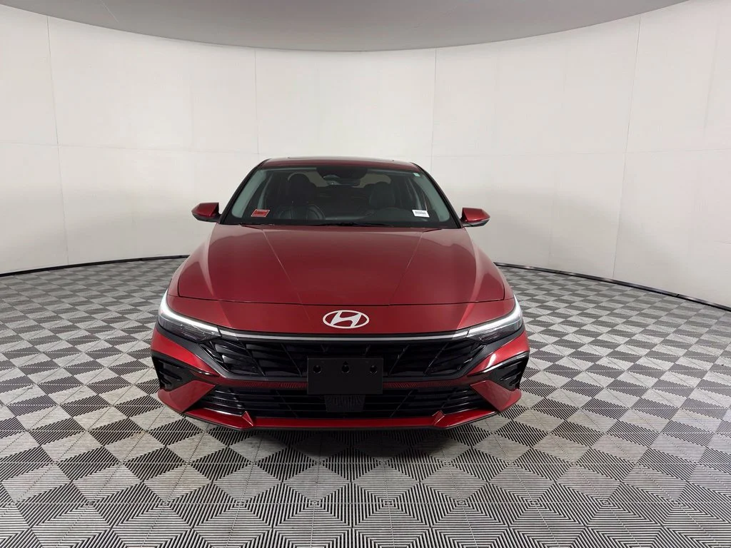 Certified Used 2025 Red Hyundai Limited image 2