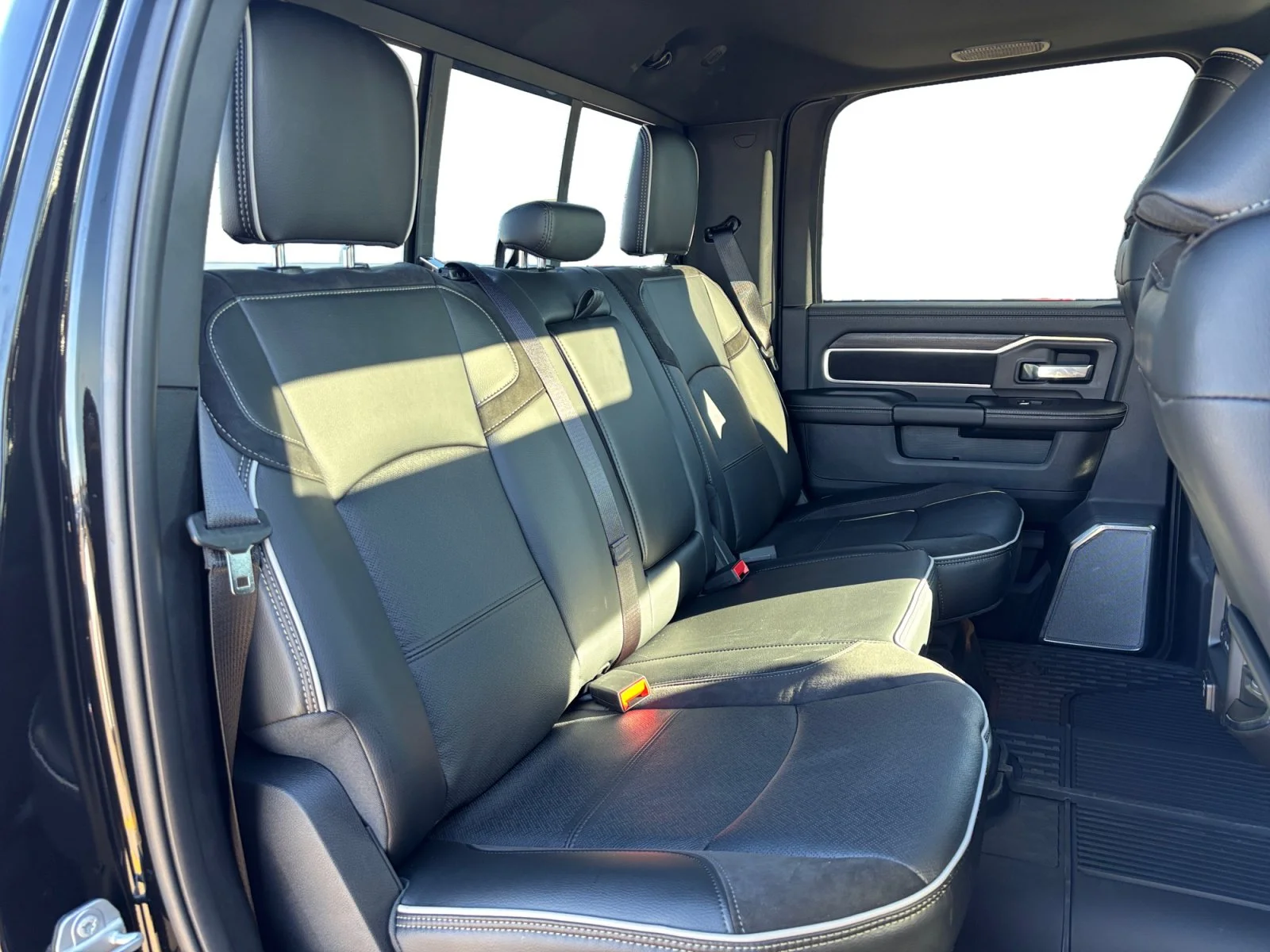 New 2027 Diamond Black Crystal Pearl Ram Laramie image 18