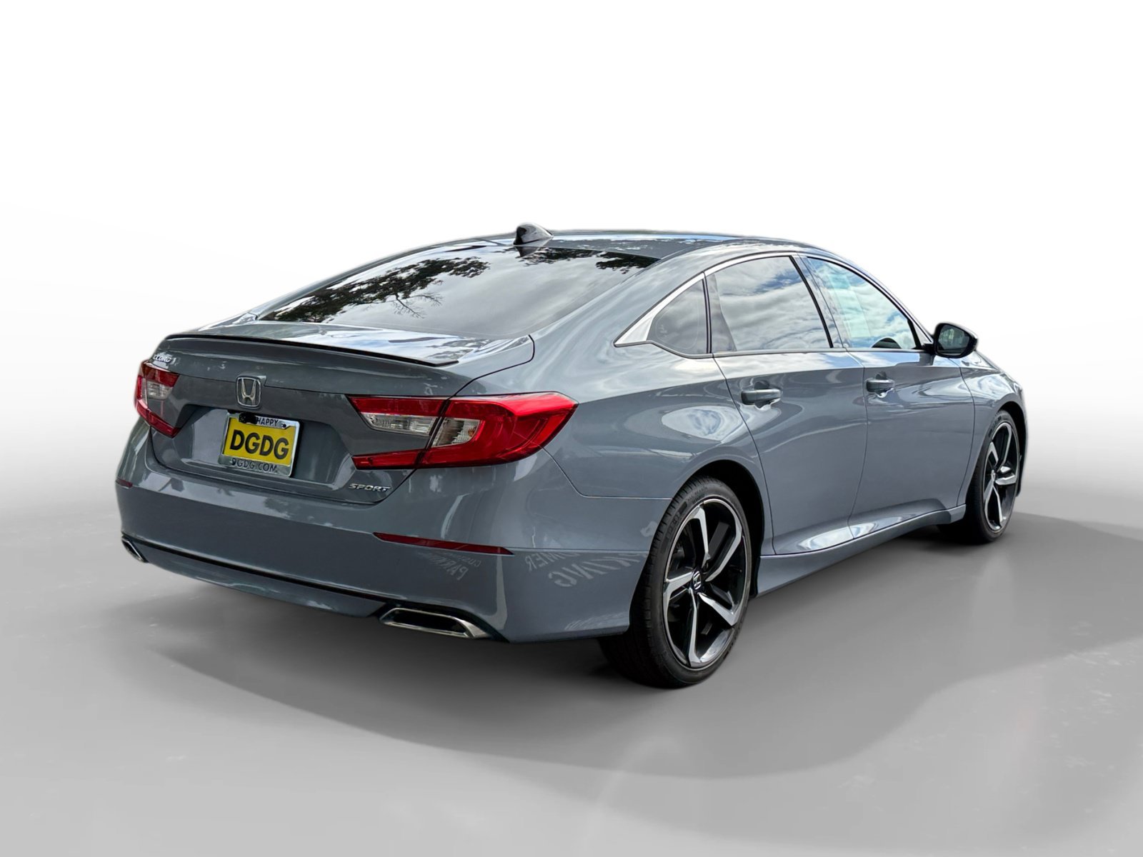 Used 2022 Sonic Gray Pearl Honda Sport image 5