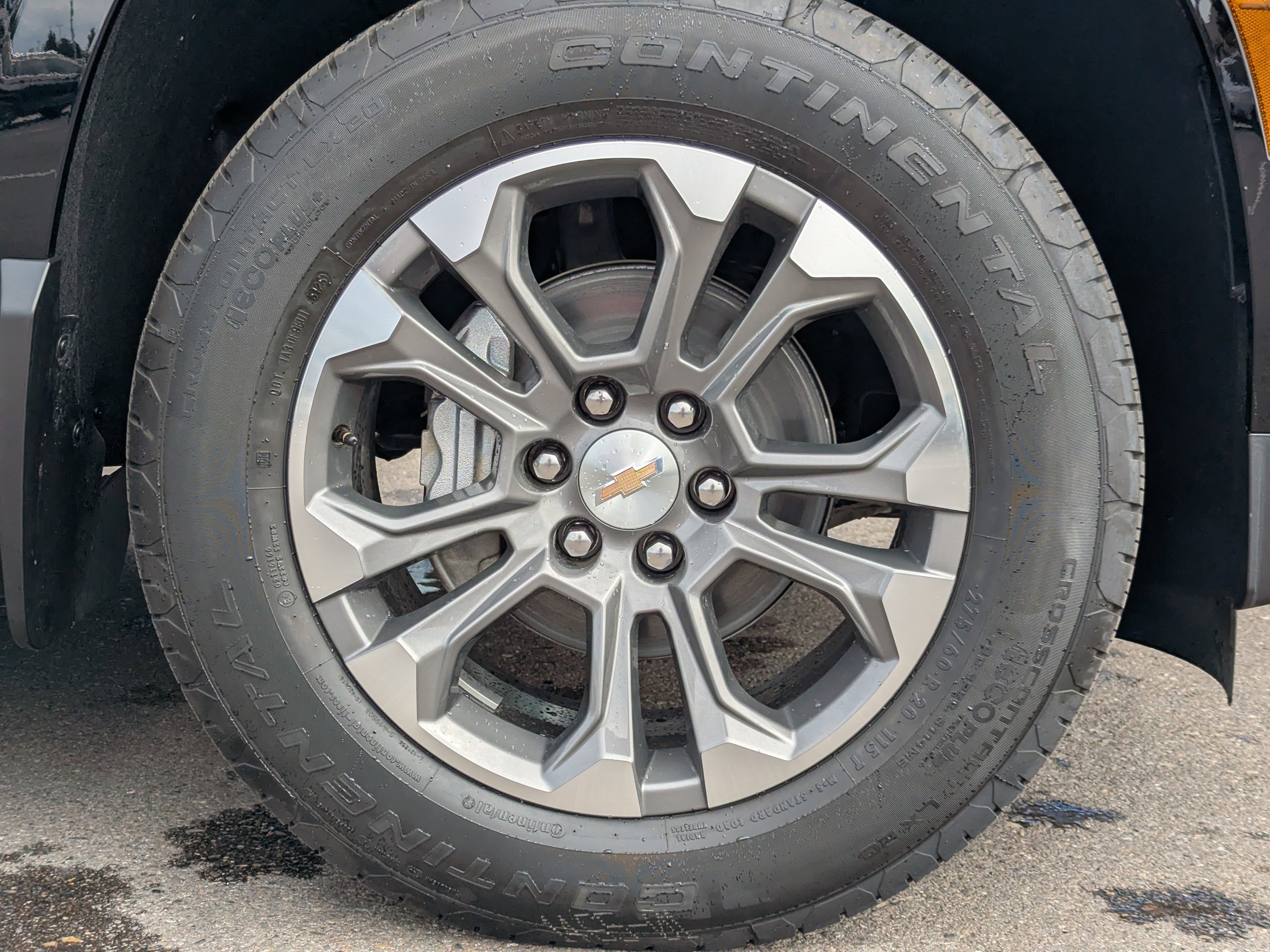 2026 Chevrolet Suburban LS - Photo 51