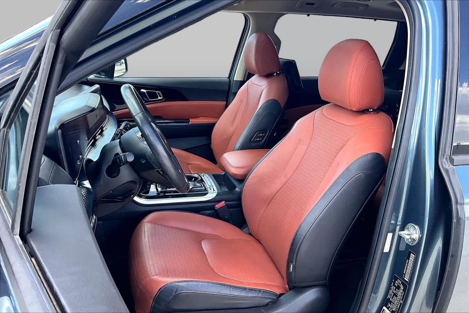 Certified Pre-Owned 2023 Kia Carnival SX Prestige