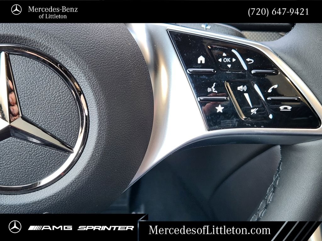 New 2026 Black Mercedes-Benz GLC 300 image 31