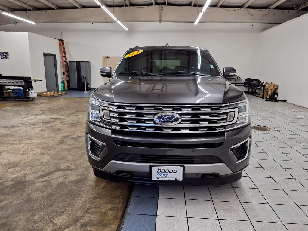 Used 2021 Magnetic Ford Limited image 1