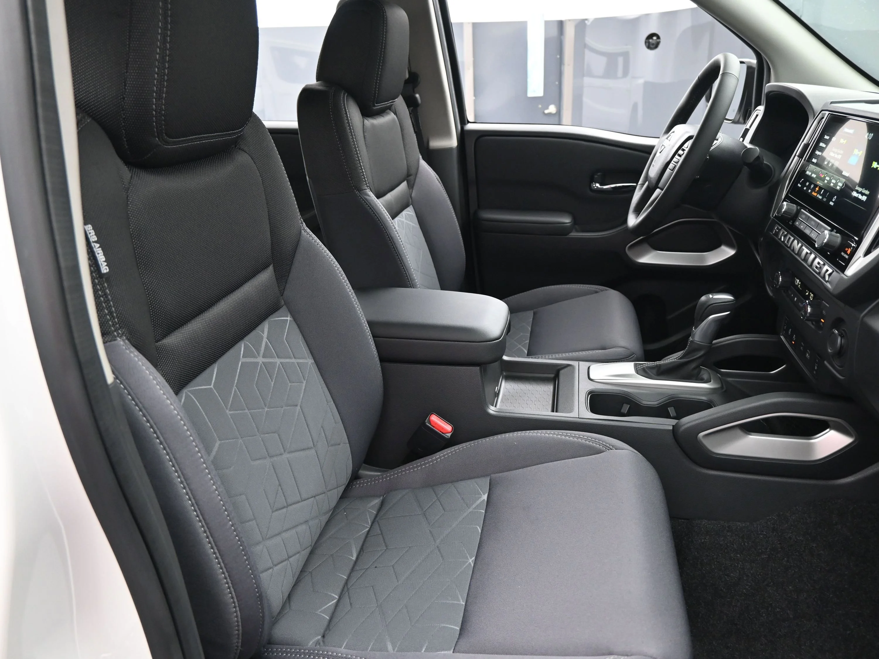 New 2025 Glacier White Nissan Crew Cab SV image 13
