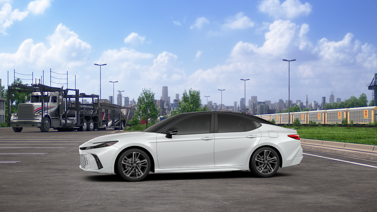 New 2027 Wind Chill Pearl with Midnight Black Metallic roof Toyota XSE image 3