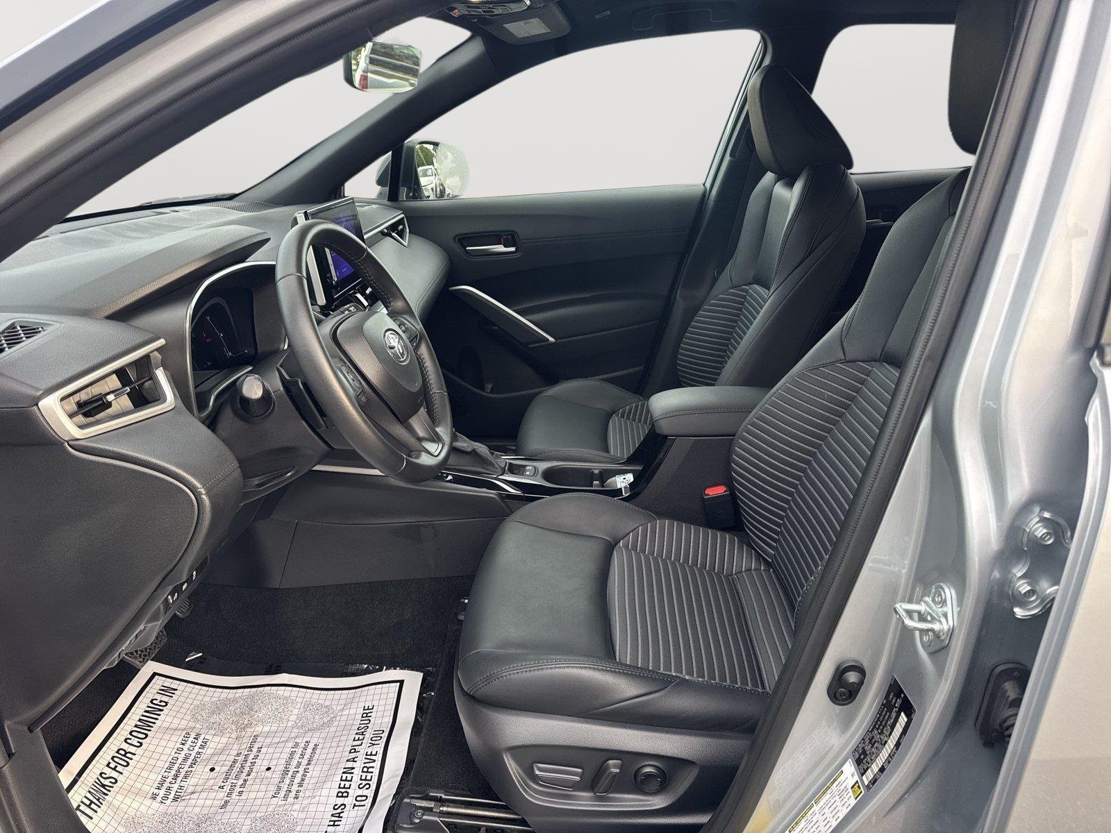 Used 2025 Sonic Silver/Jet Black Toyota XSE image 8