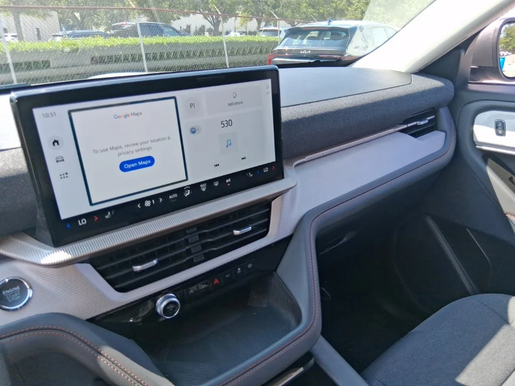 Used 2025 Silver Ford Active image 14