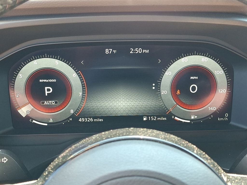 Used 2023 Black Nissan Platinum image 23