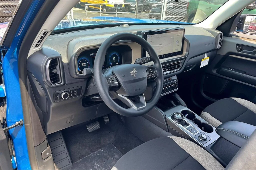 New 2025 Velocity Blue Metallic Ford Big Bend® image 8
