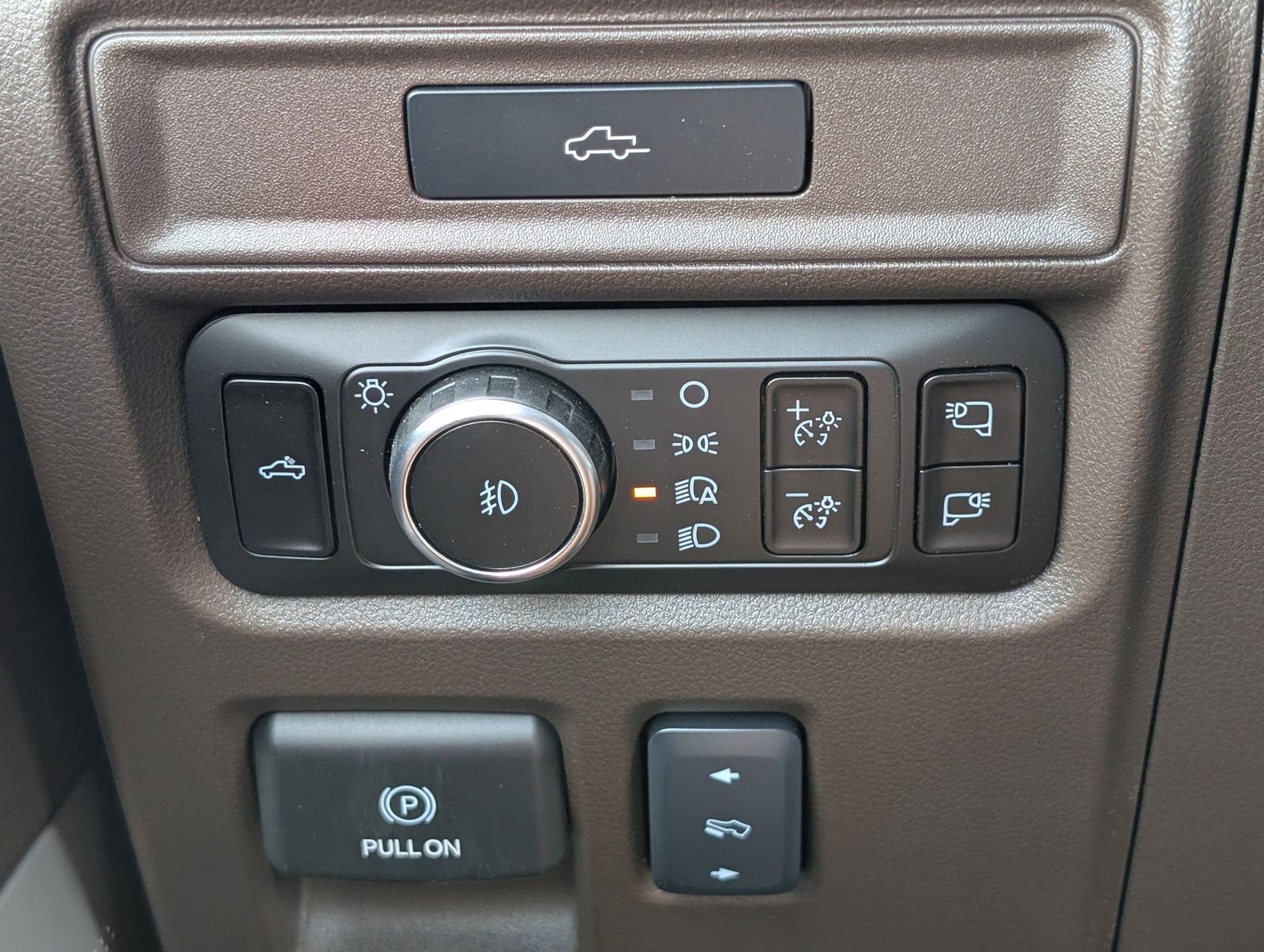 New 2026 Agate Black Metallic Ford King Ranch image 28