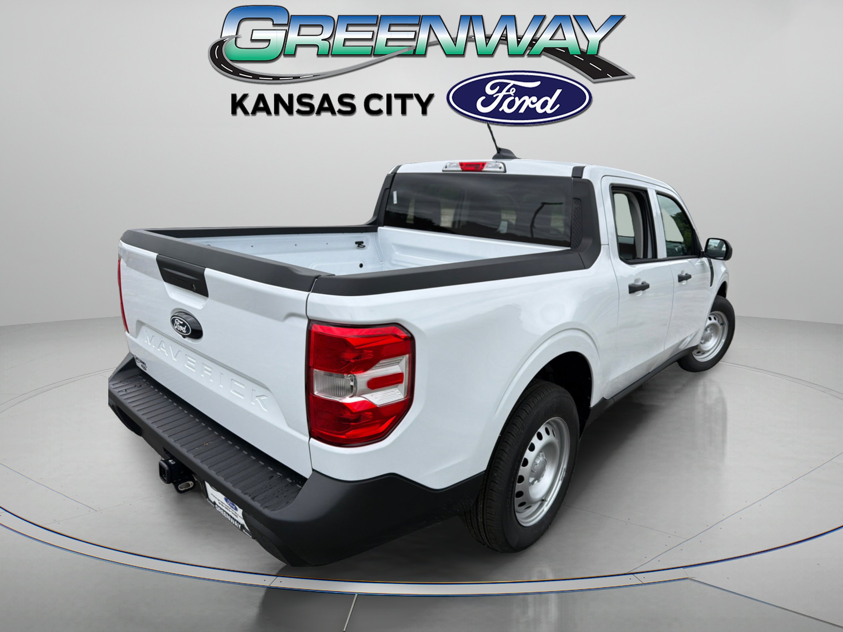 New 2026 Oxford White Ford XL image 8