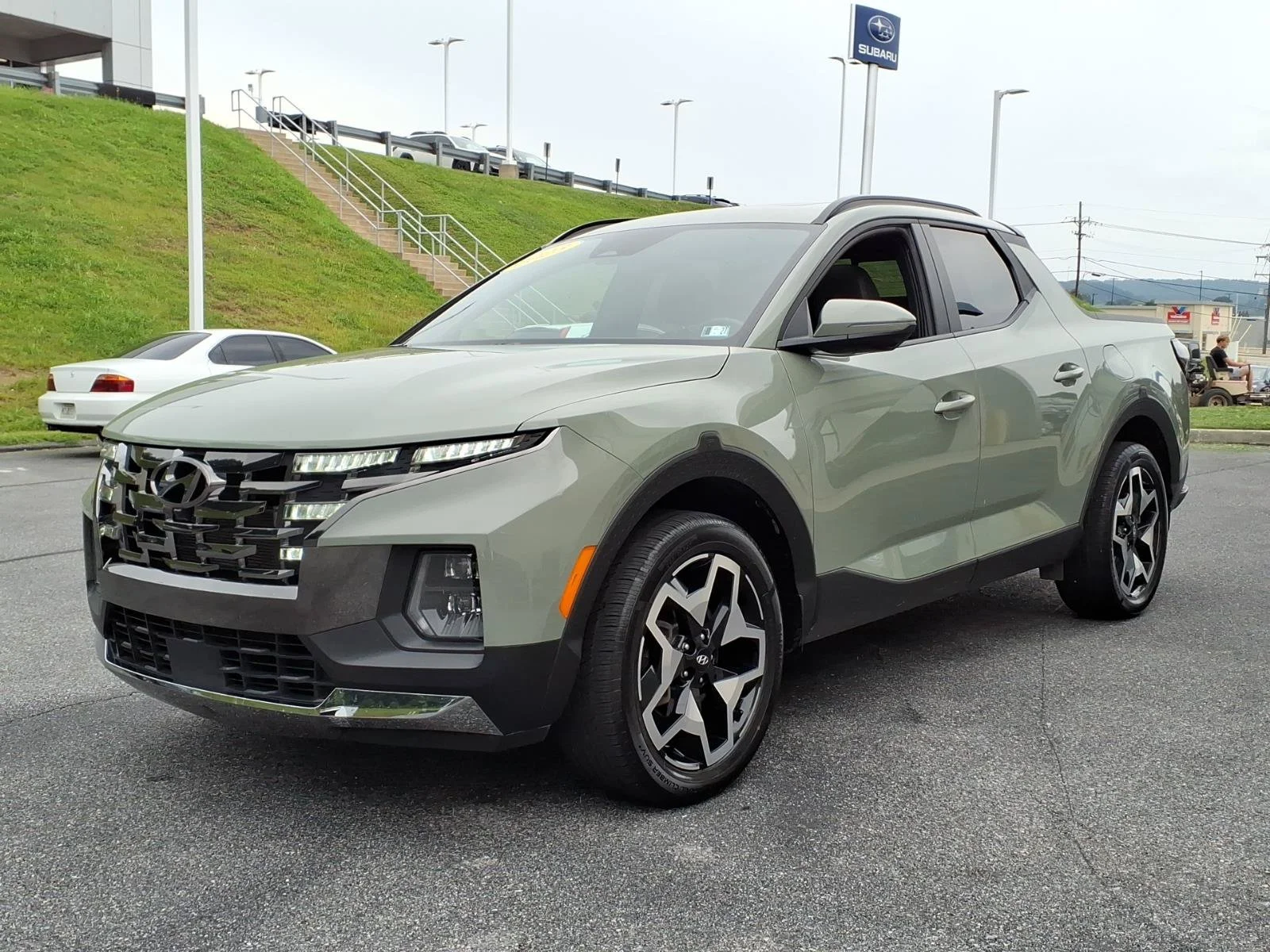 2023 Hyundai Santa Cruz Limited - Photo 8