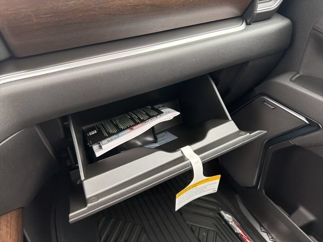 2026 Chevrolet Silverado 2500 HD High Country - Photo 47