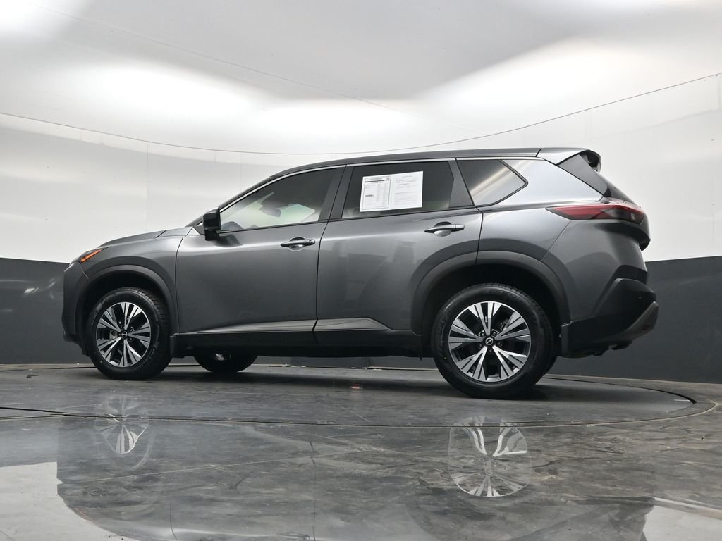 Used 2023 Gray Nissan SV image 37