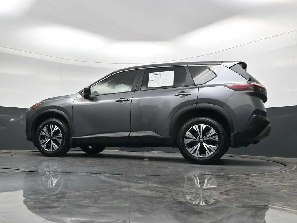 Used 2023 Gray Nissan SV image 37
