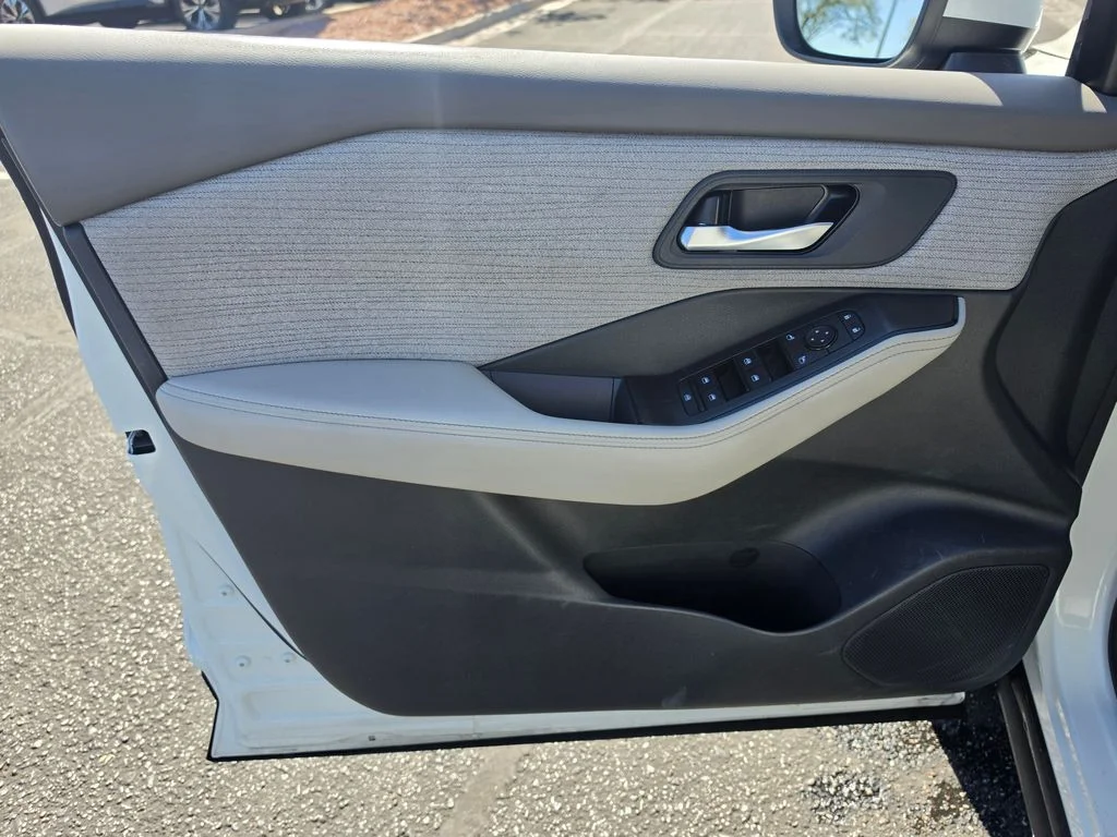 Certified Used 2021 White Nissan SV image 14