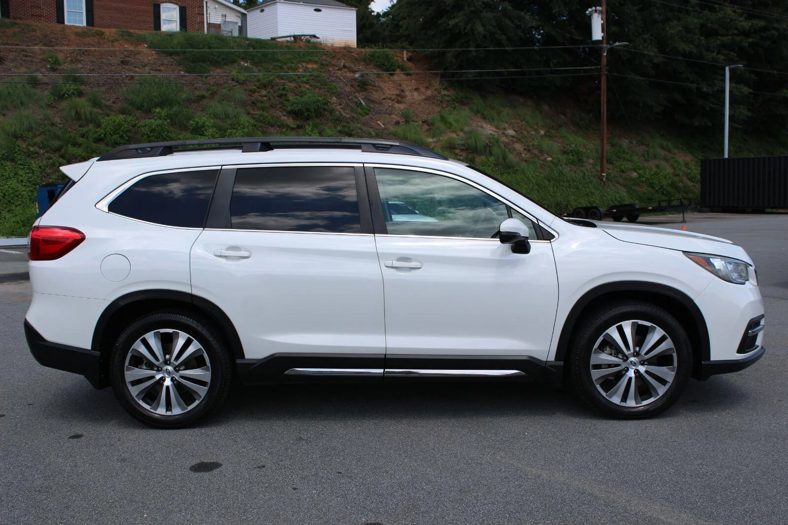 Used 2021 White Subaru Limited image 8