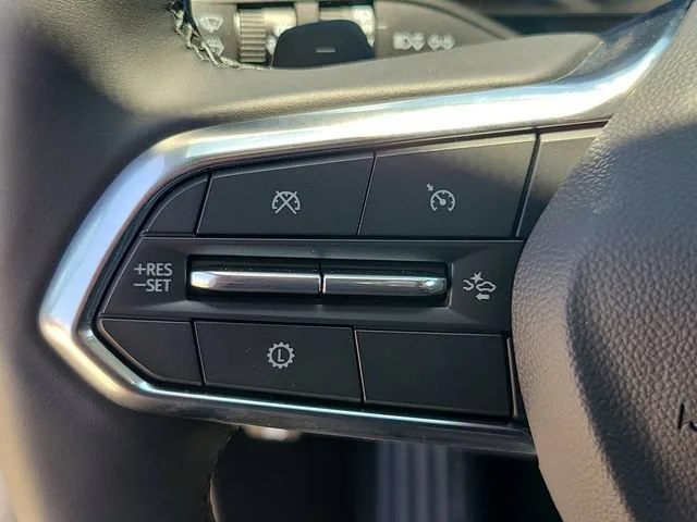 New 2026 Summit White Chevrolet LT image 21