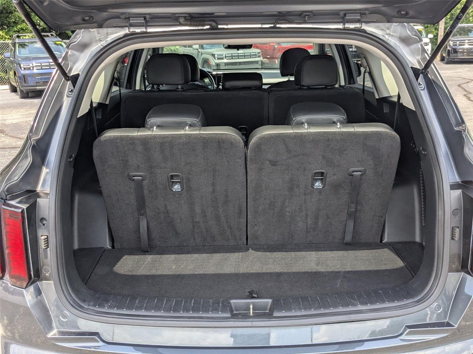 Used 2022 Gravity Grey Kia S image 5