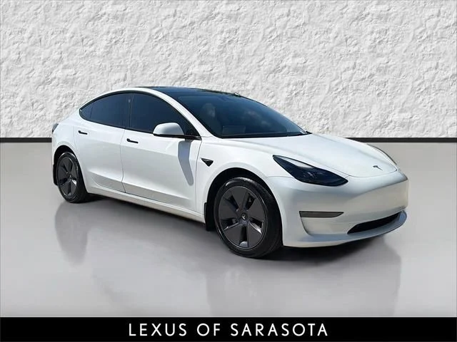 2023 Tesla Model 3 -'s photo