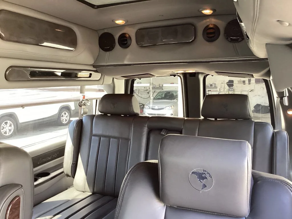 Used 2013 PURE SILVER METALLIC GMC Upfitter image 33