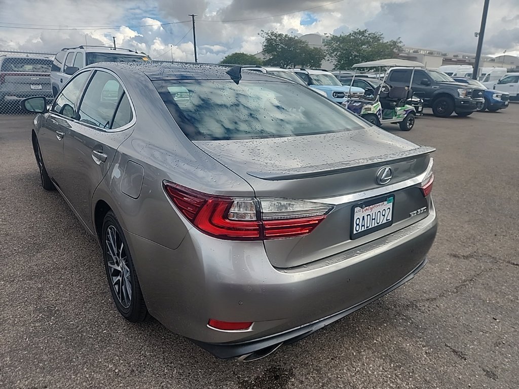 Used 2017 Silver Lexus 350 image 10