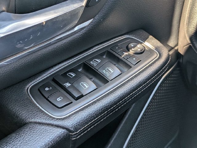 Used 2020 Gray Ram Laramie image 26
