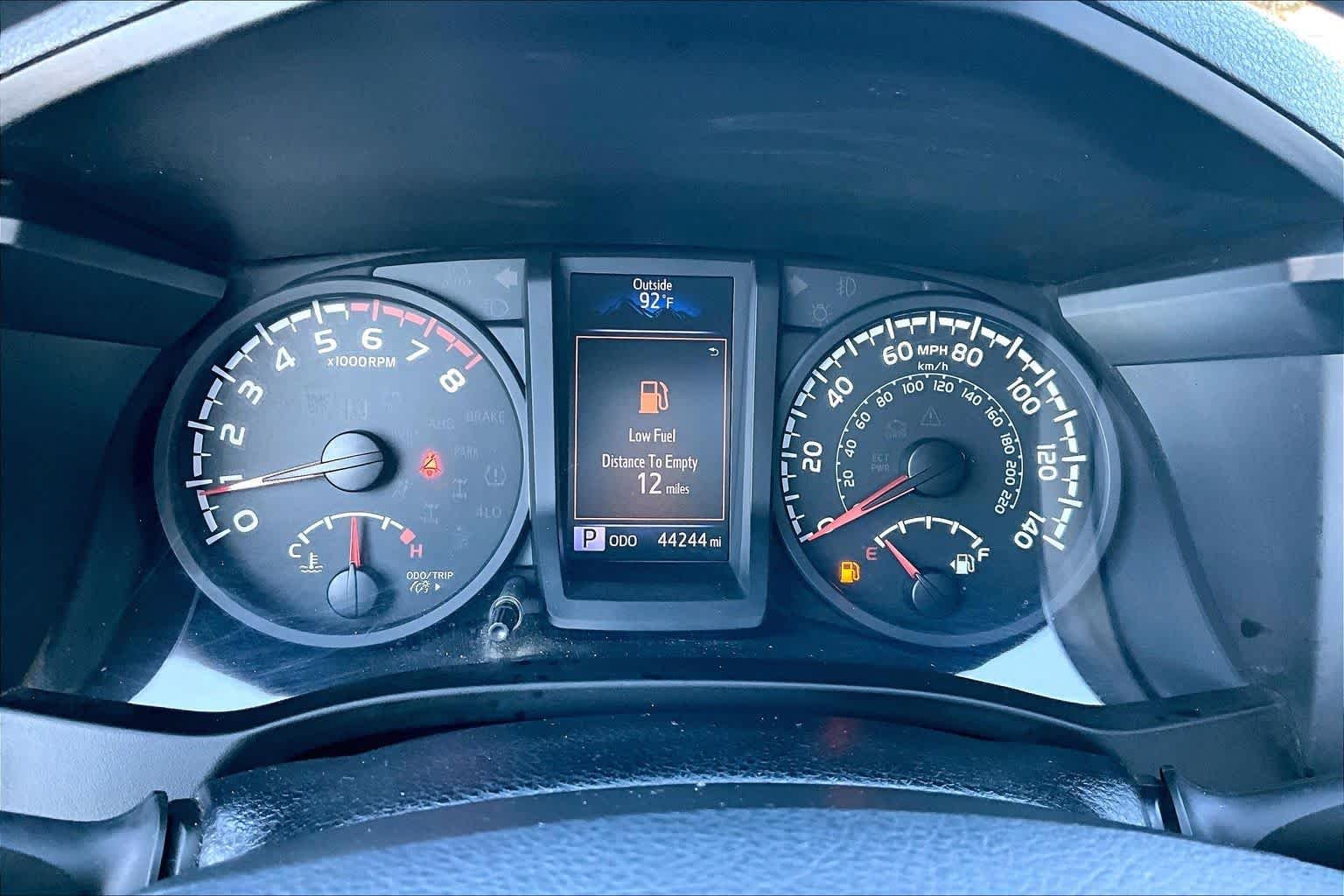 Used 2018 Midnight Black Metallic Toyota SR image 25