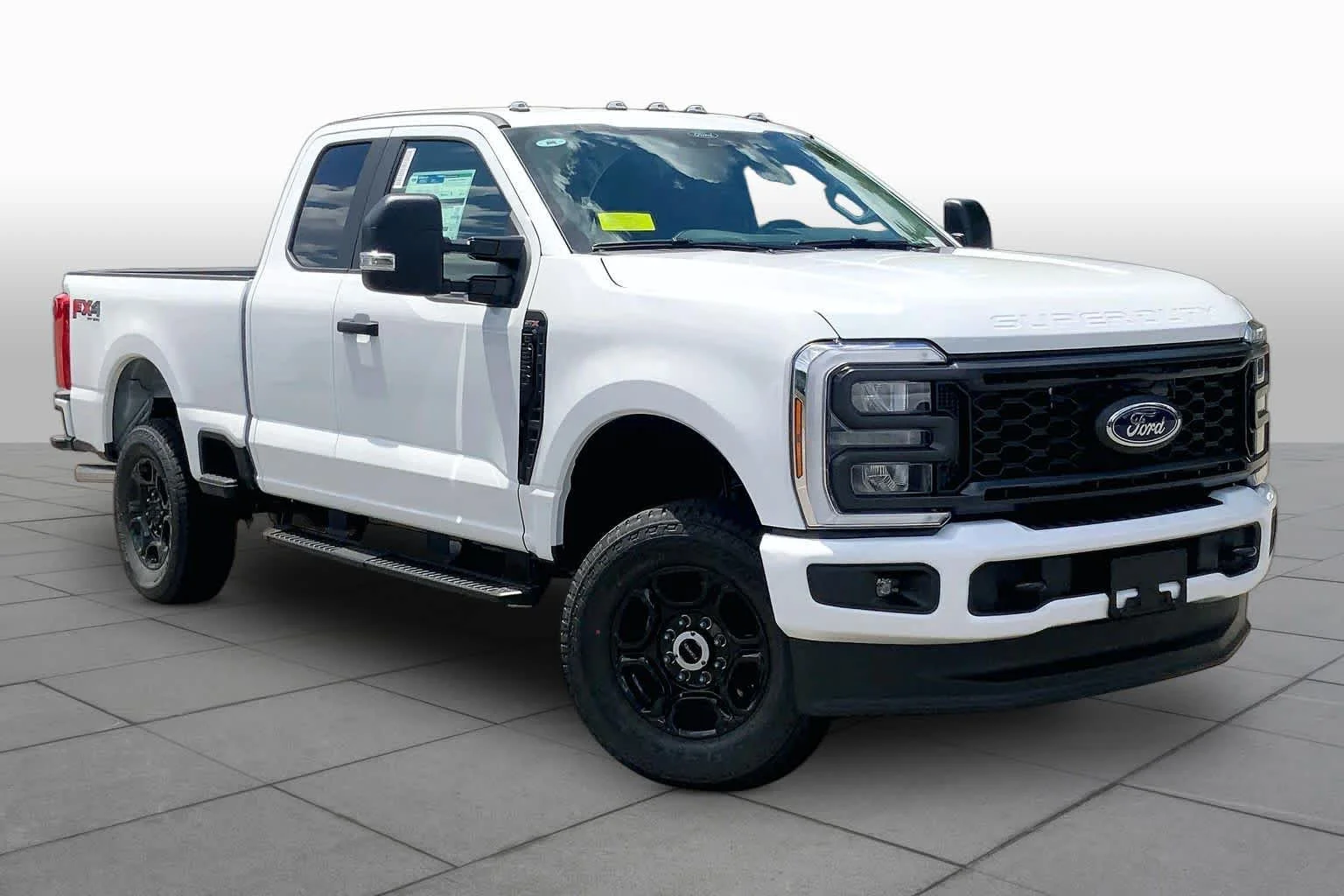 New 2026 Oxford White Ford XL image 19