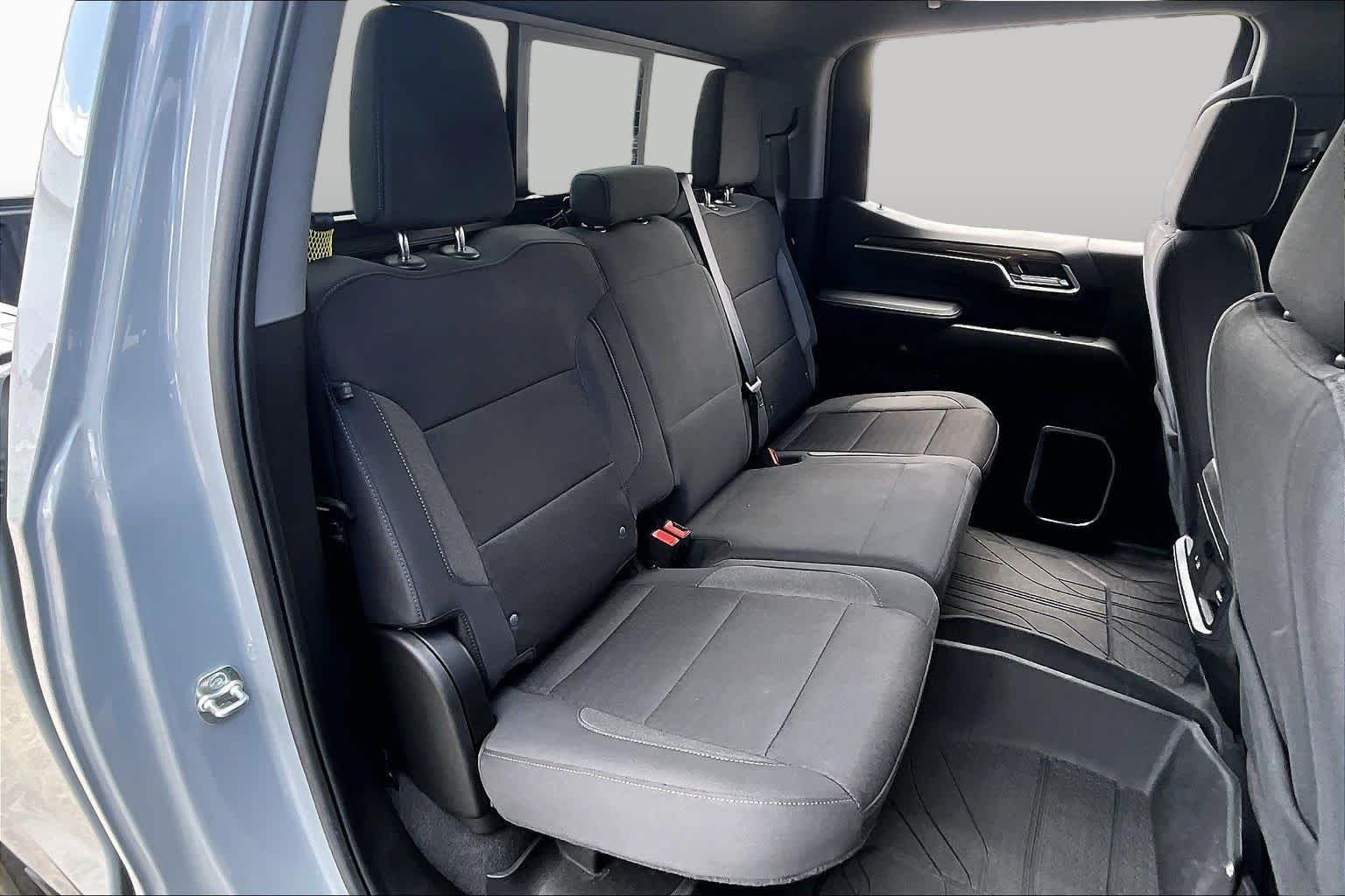 Used 2025 Slate Gray Metallic Chevrolet RST image 20